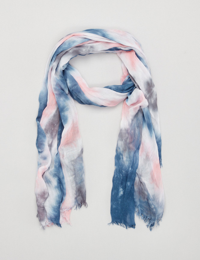 Laid Goods Front View