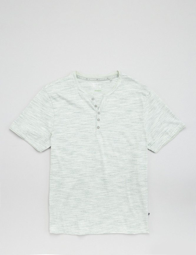 Laid Goods Front View