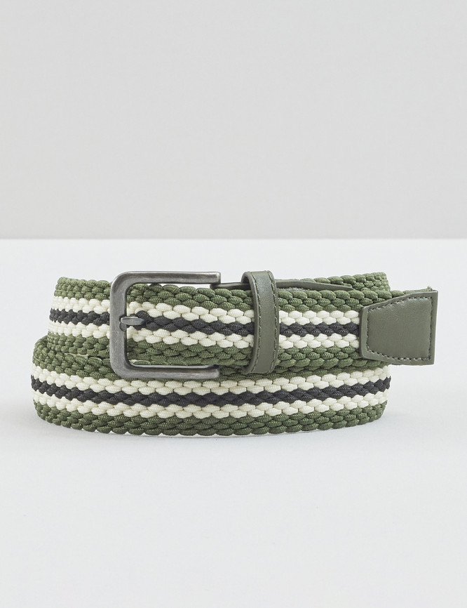 Laid Goods Front View