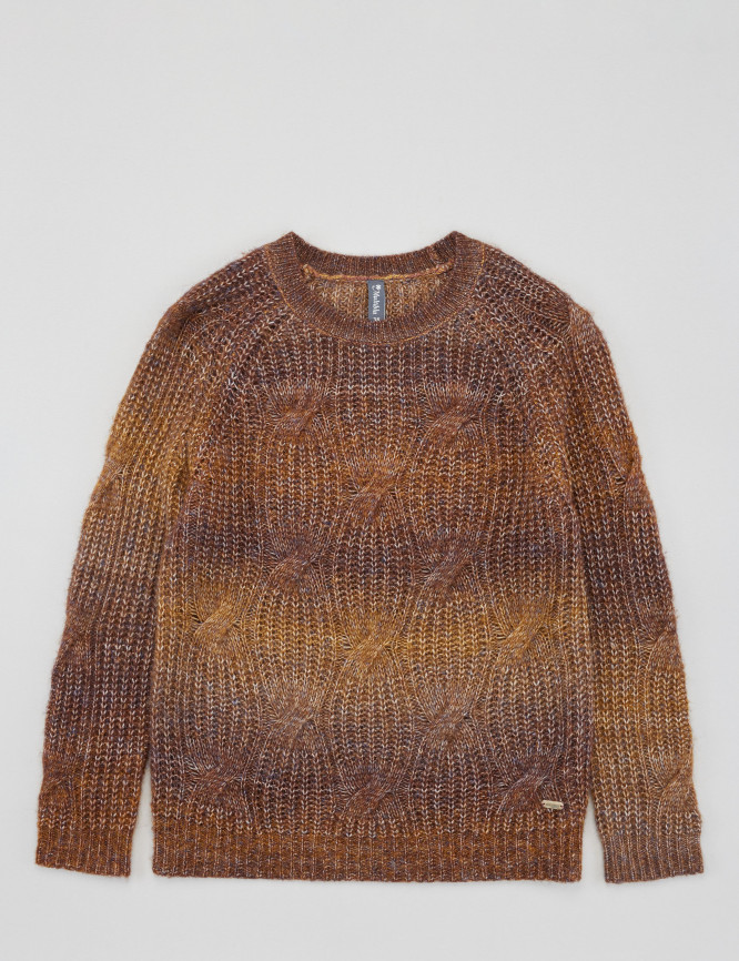 Laid Goods Front View