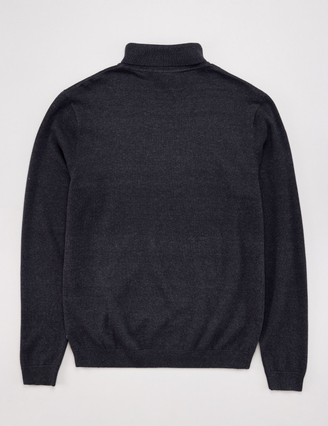 Laid Goods Back View