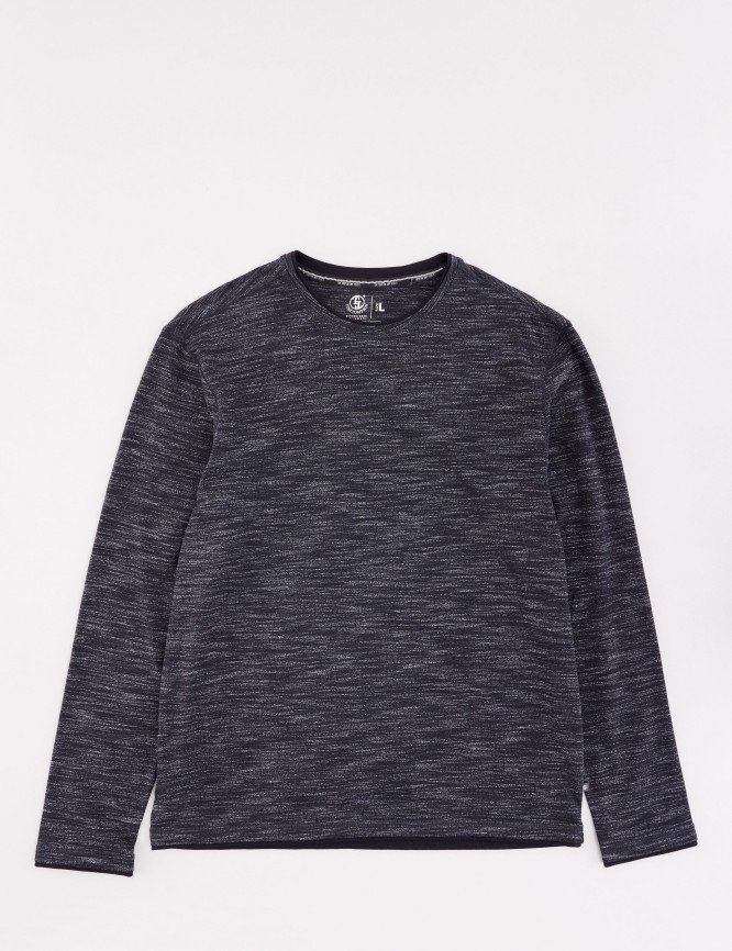 Laid Goods Front View