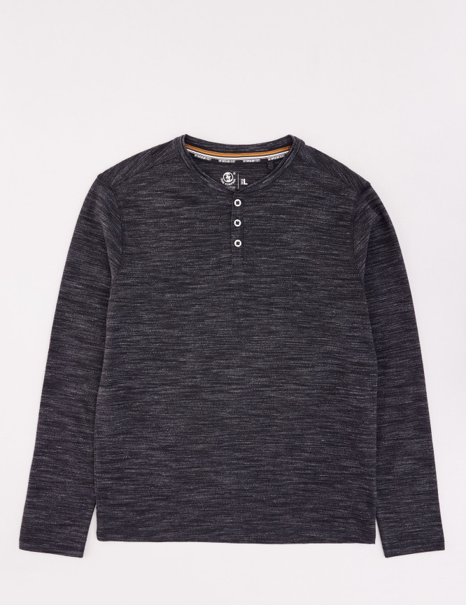 Laid Goods Front View