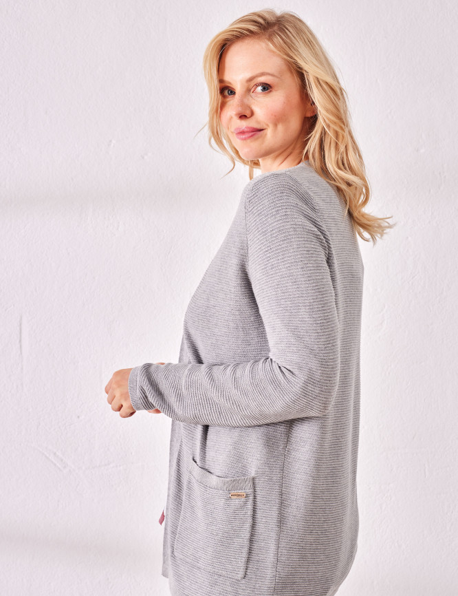 Laid Goods Front View