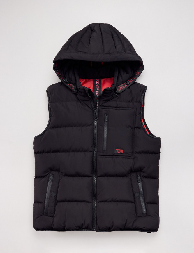 Laid Goods Front View