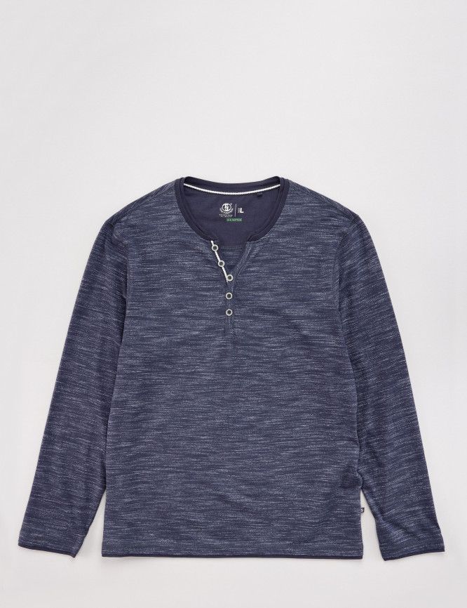 Laid Goods Front View