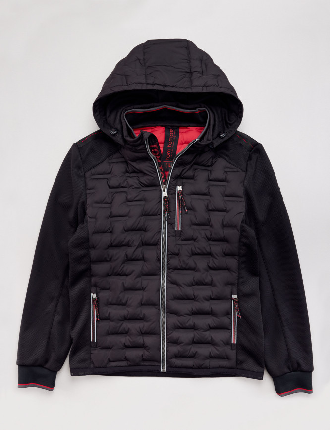 Laid Goods Front View