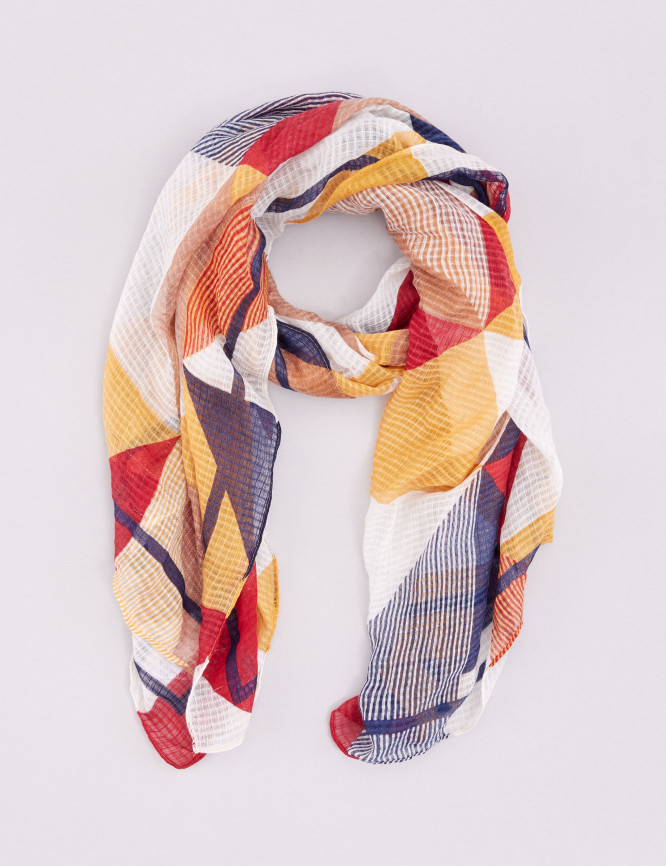 Laid Goods Front View