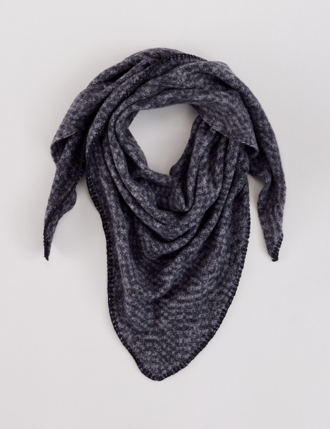 Laid Goods Front View