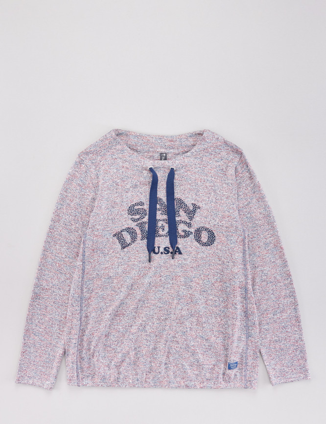 Laid Goods Front View