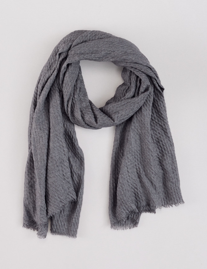 Laid Goods Front View