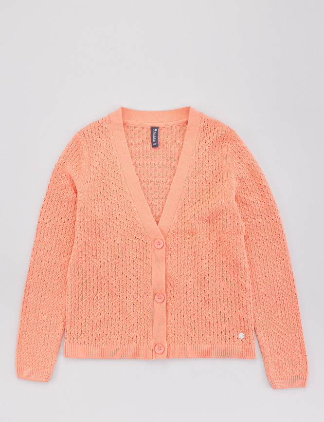 Laid Goods Front View