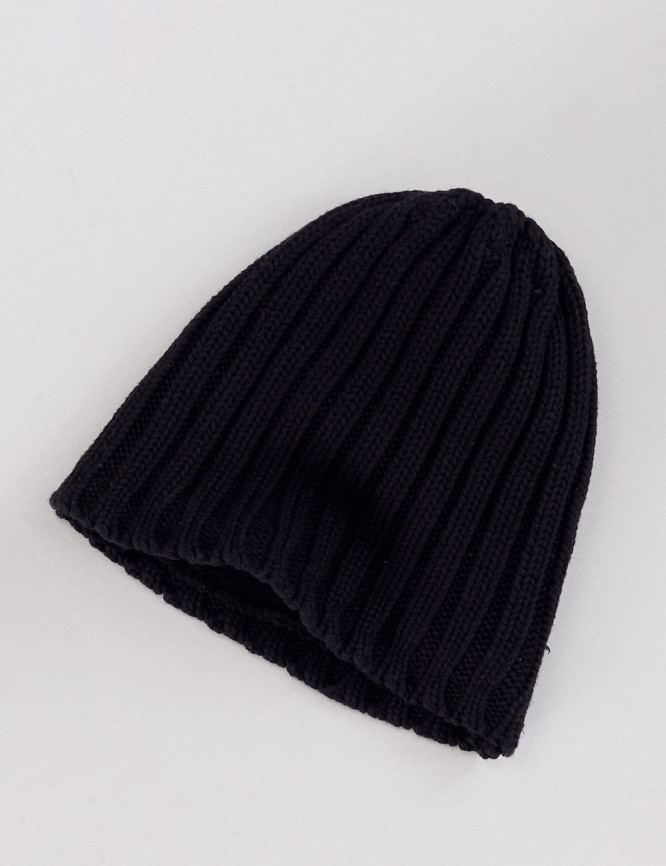 Laid Goods Front View