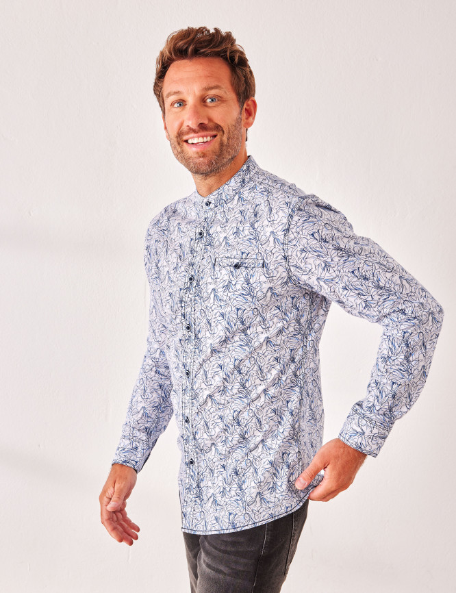 Laid Goods Front View