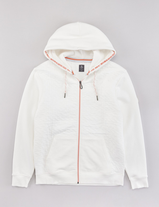 Laid Goods Front View