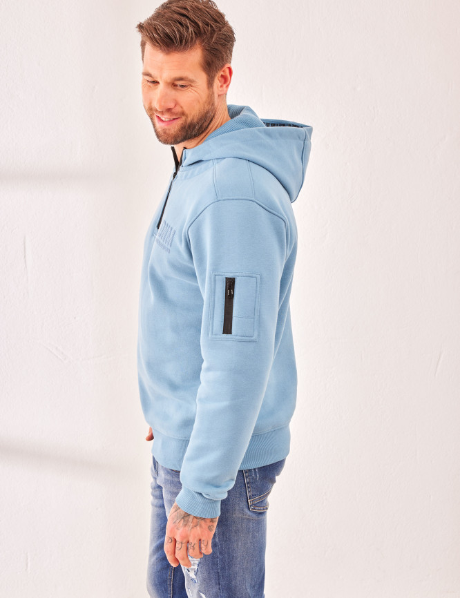 Laid Goods Front View