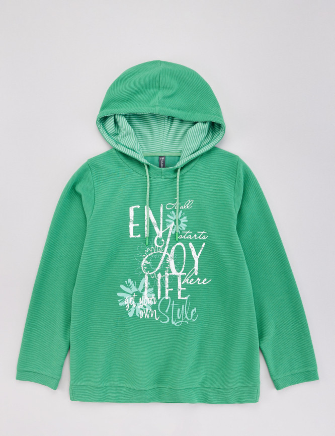 Laid Goods Front View