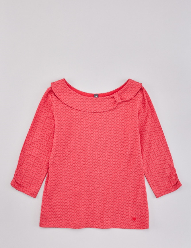 Laid Goods Front View