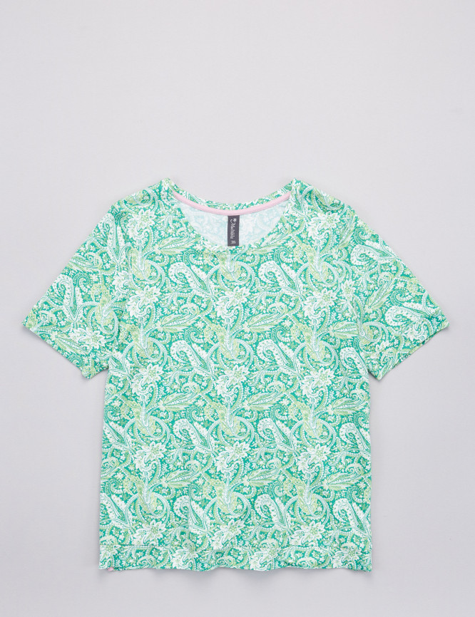 Laid Goods Front View