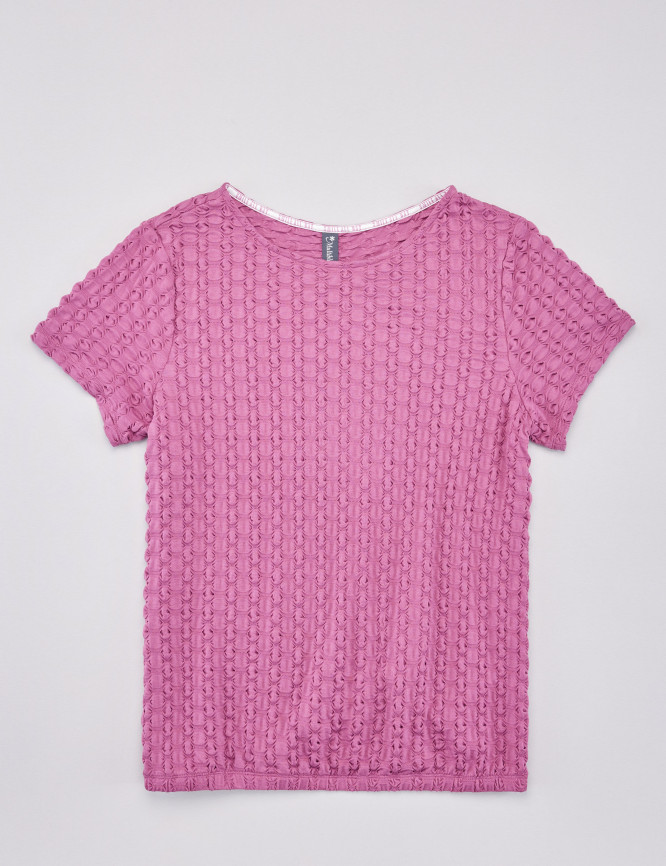 Laid Goods Front View