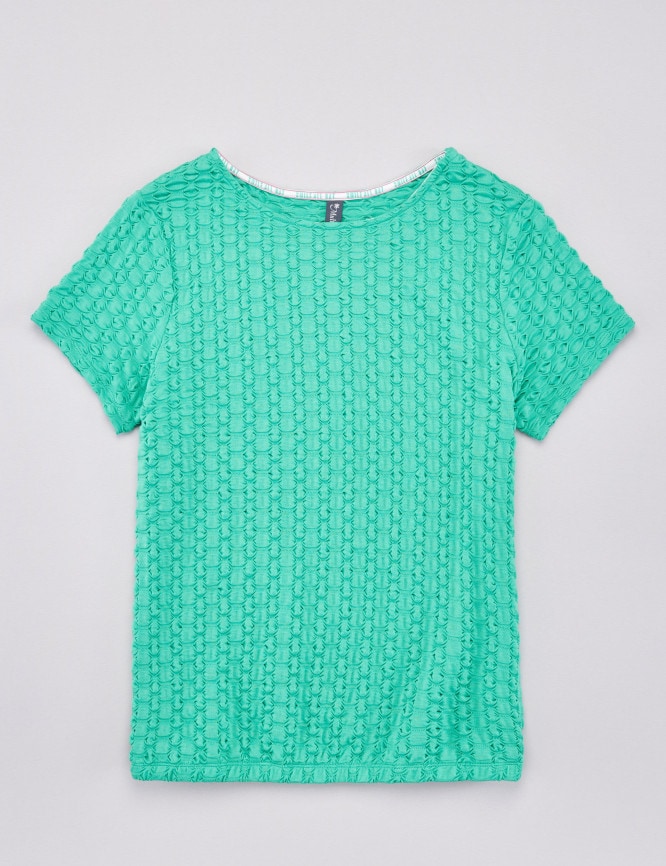 Laid Goods Front View