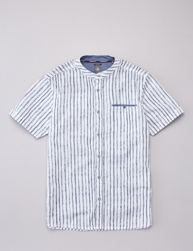 Laid Goods Front View