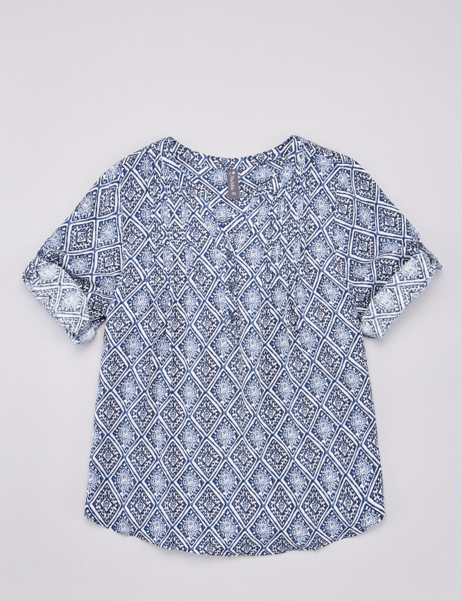 Laid Goods Front View