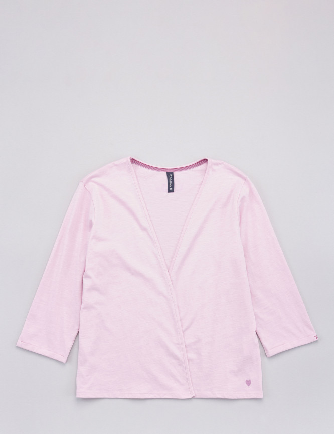 Laid Goods Front View