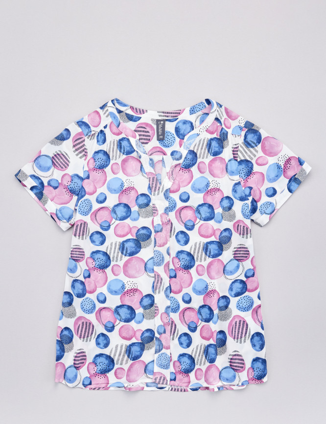 Laid Goods Front View