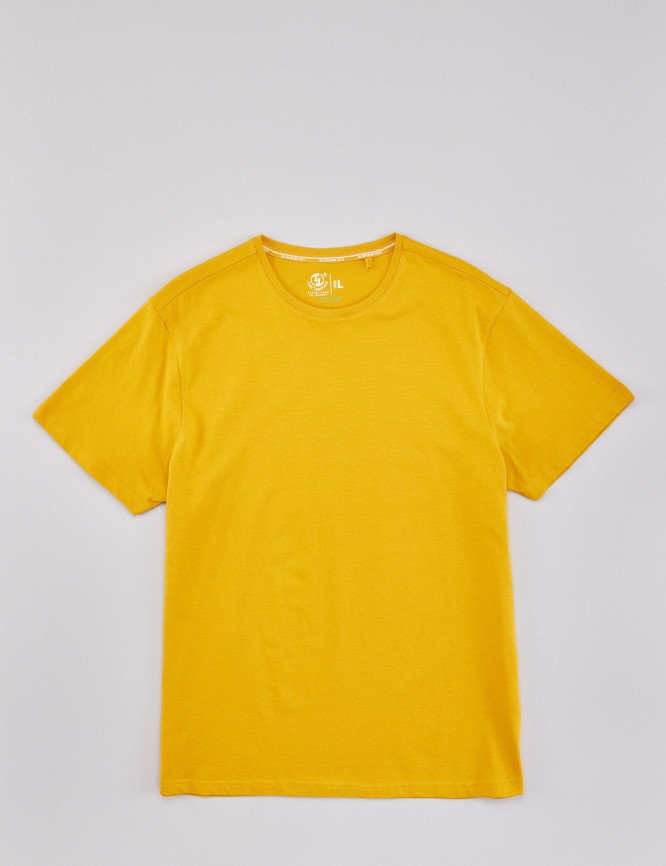 Laid Goods Front View