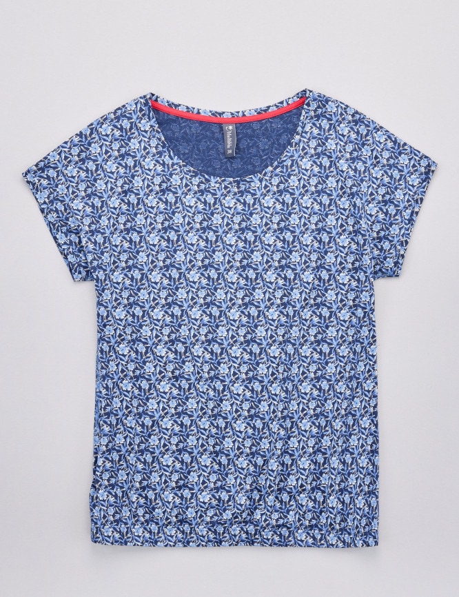 Laid Goods Front View