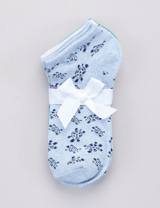 Laid Goods Front View