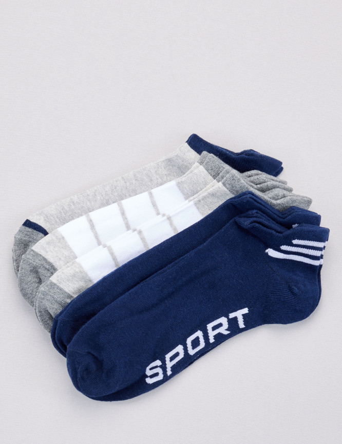 Laid Goods Front View