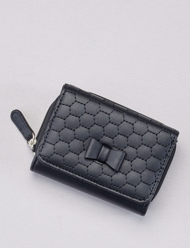 Laid Goods Front View