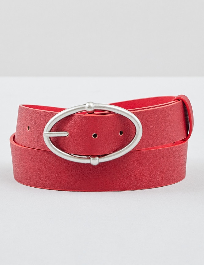 Laid Goods Front View