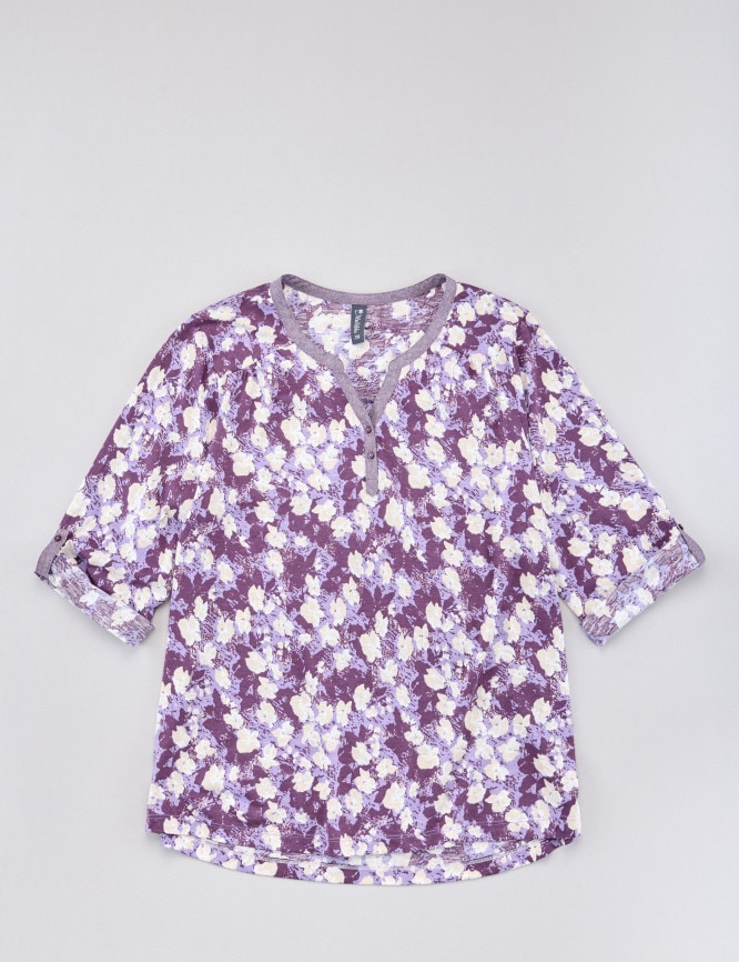 Laid Goods Front View