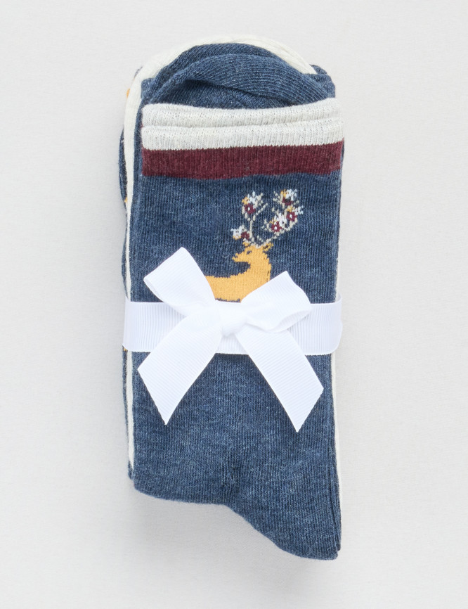 Laid Goods Front View