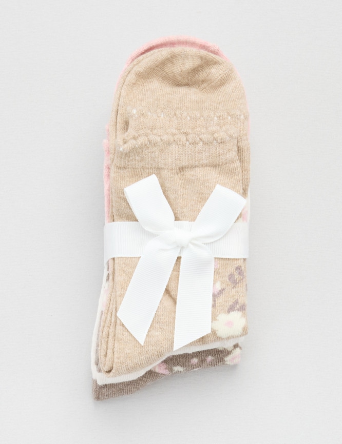 Laid Goods Front View