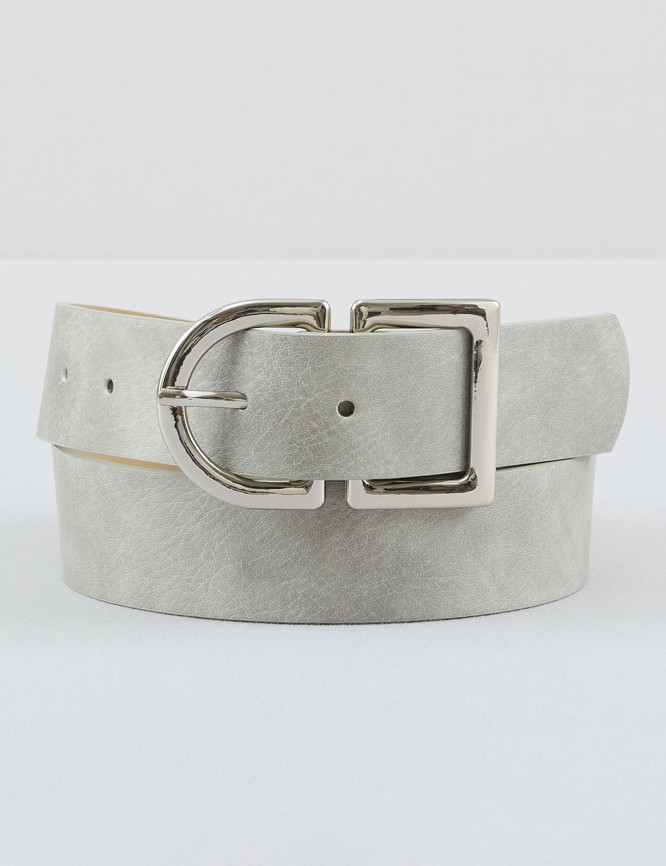 Laid Goods Front View