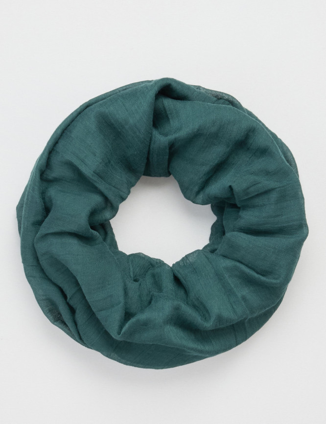 Laid Goods Front View