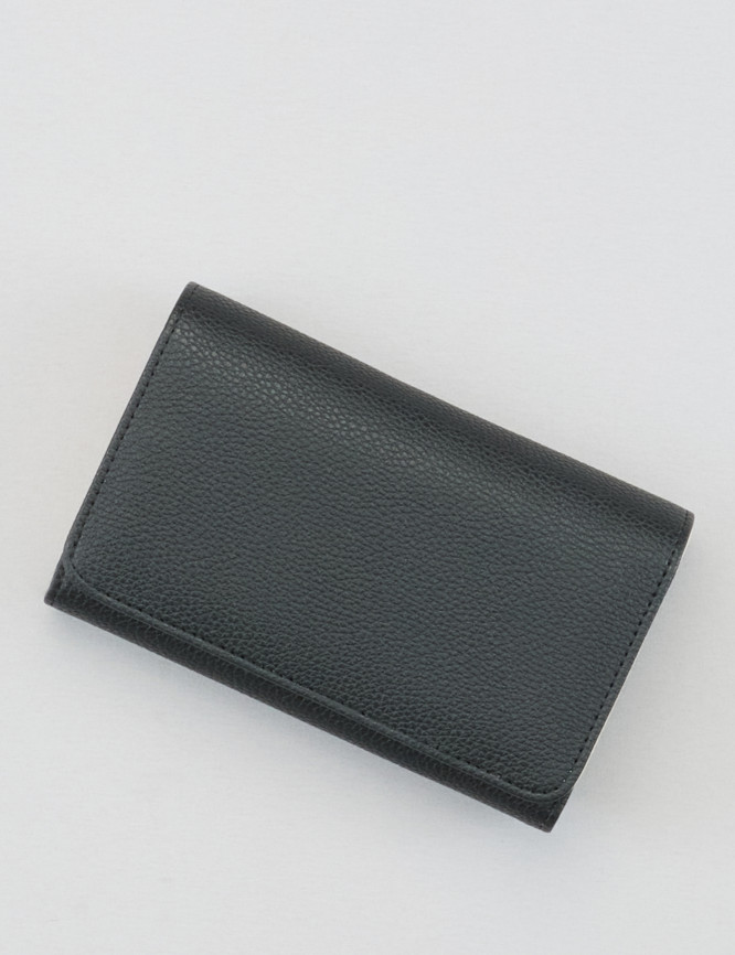 Laid Goods Front View