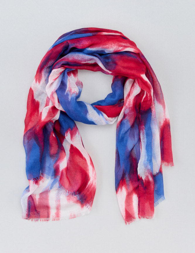 Laid Goods Front View