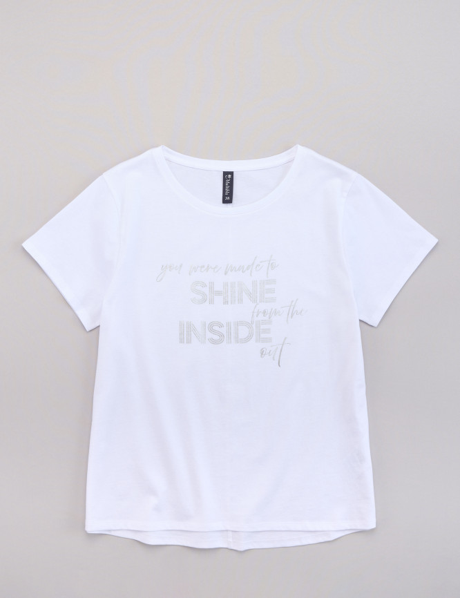 Laid Goods Front View