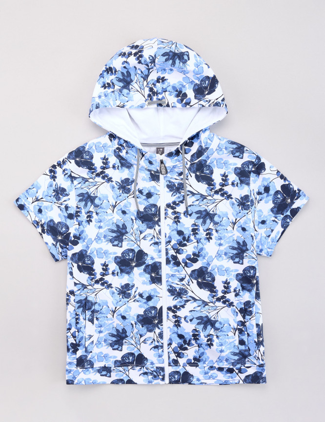 Laid Goods Front View