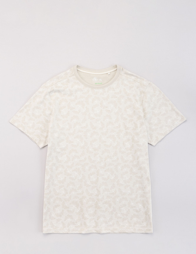 Laid Goods Front View