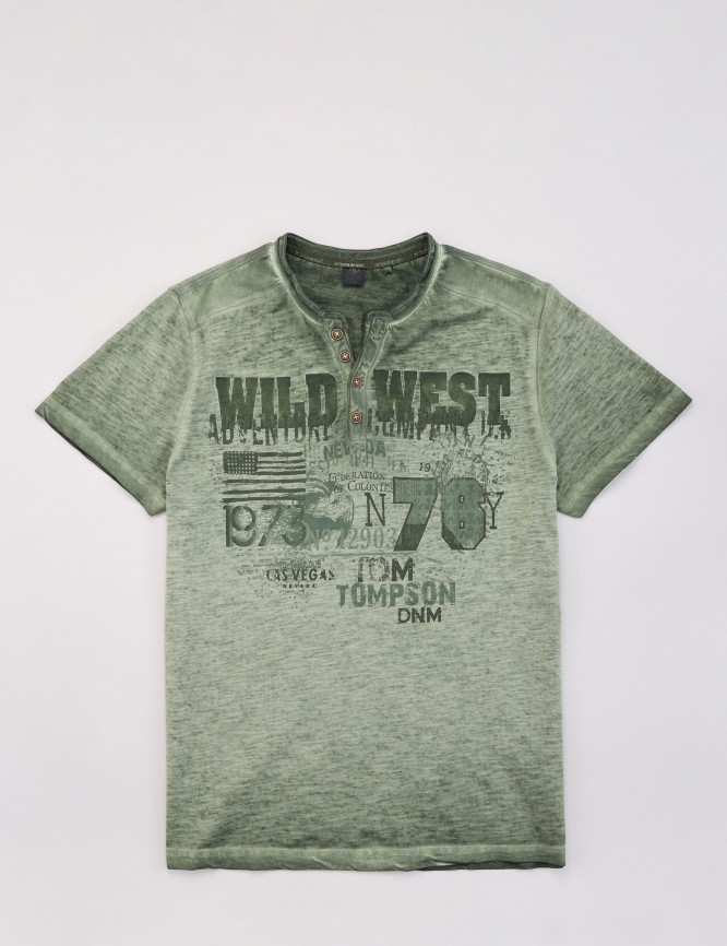 Laid Goods Front View