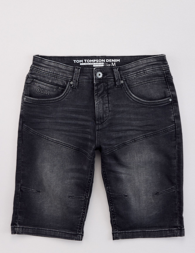 Laid Goods Front View