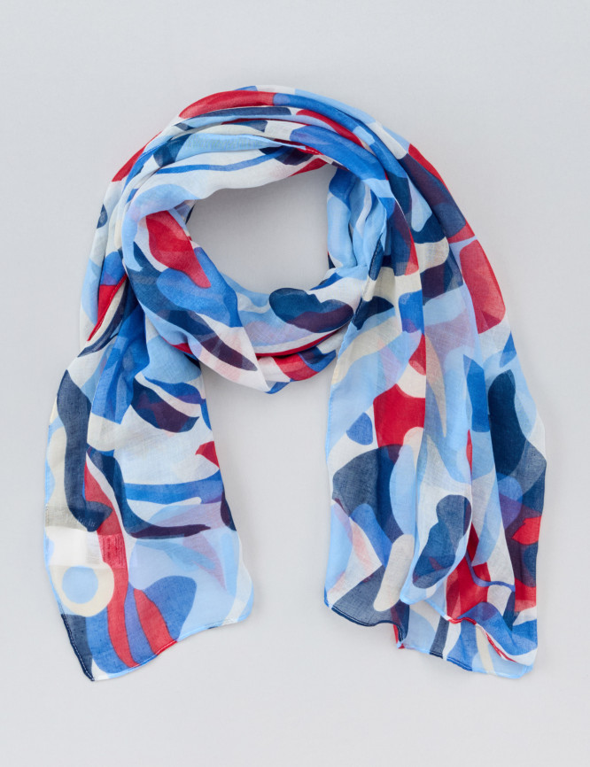 Laid Goods Front View