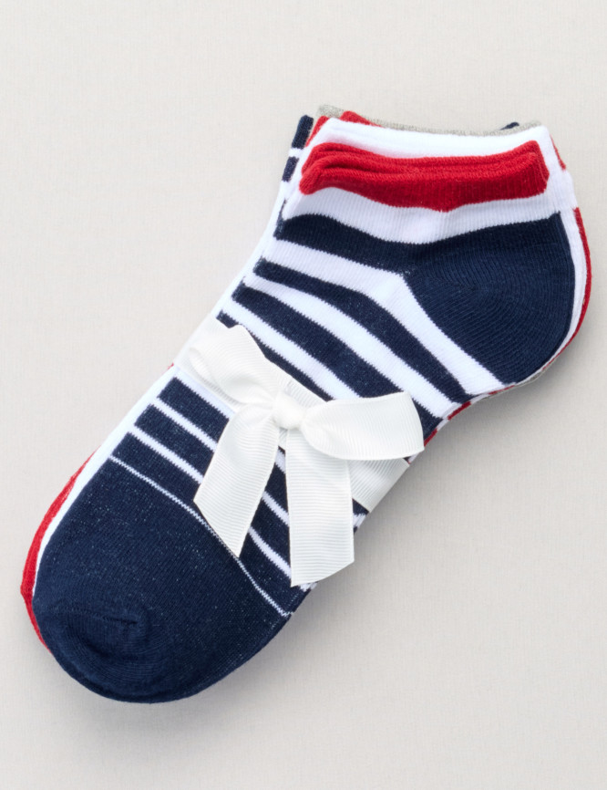 Laid Goods Front View