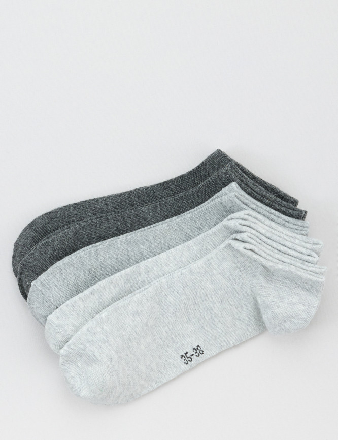 Laid Goods Front View